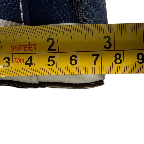 Kate Spade New York Wellesley Printed Hanna Crossbody Bag - Picture 12 of 12